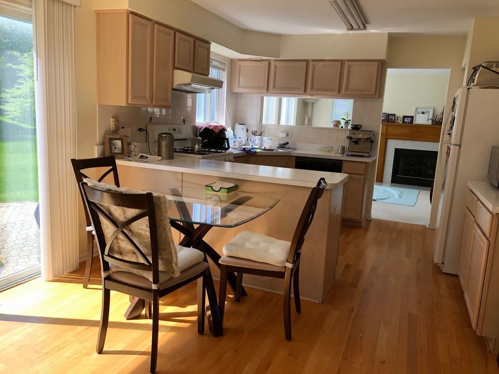 2308 Sedgwick Court, Naperville, IL 60564