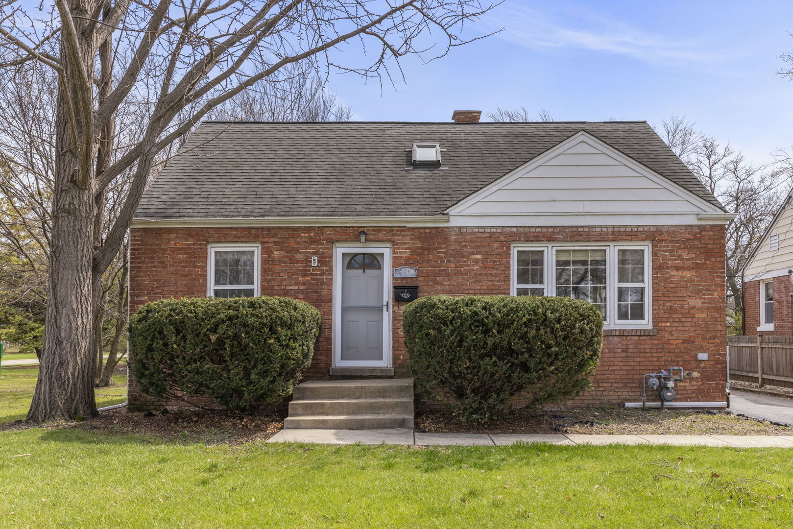 261 Melrose Avenue, Elmhurst, IL 60126