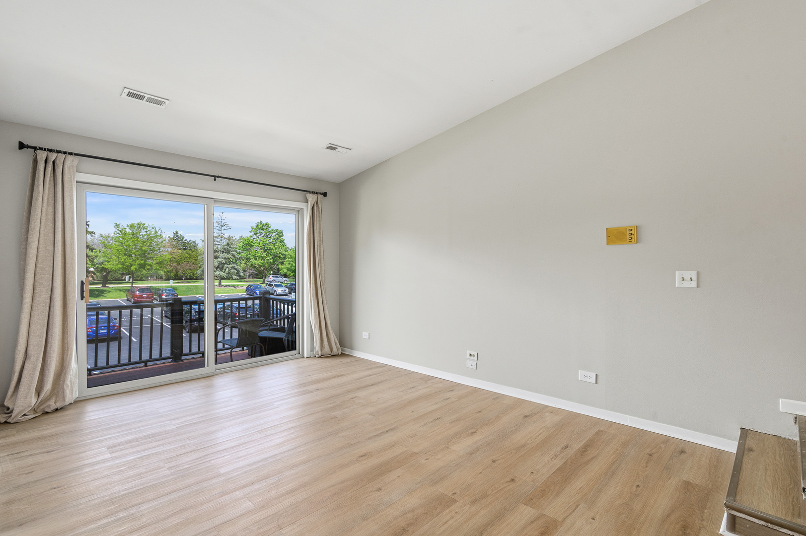 1312 Mc Dowell Road #204, Naperville, IL 60563