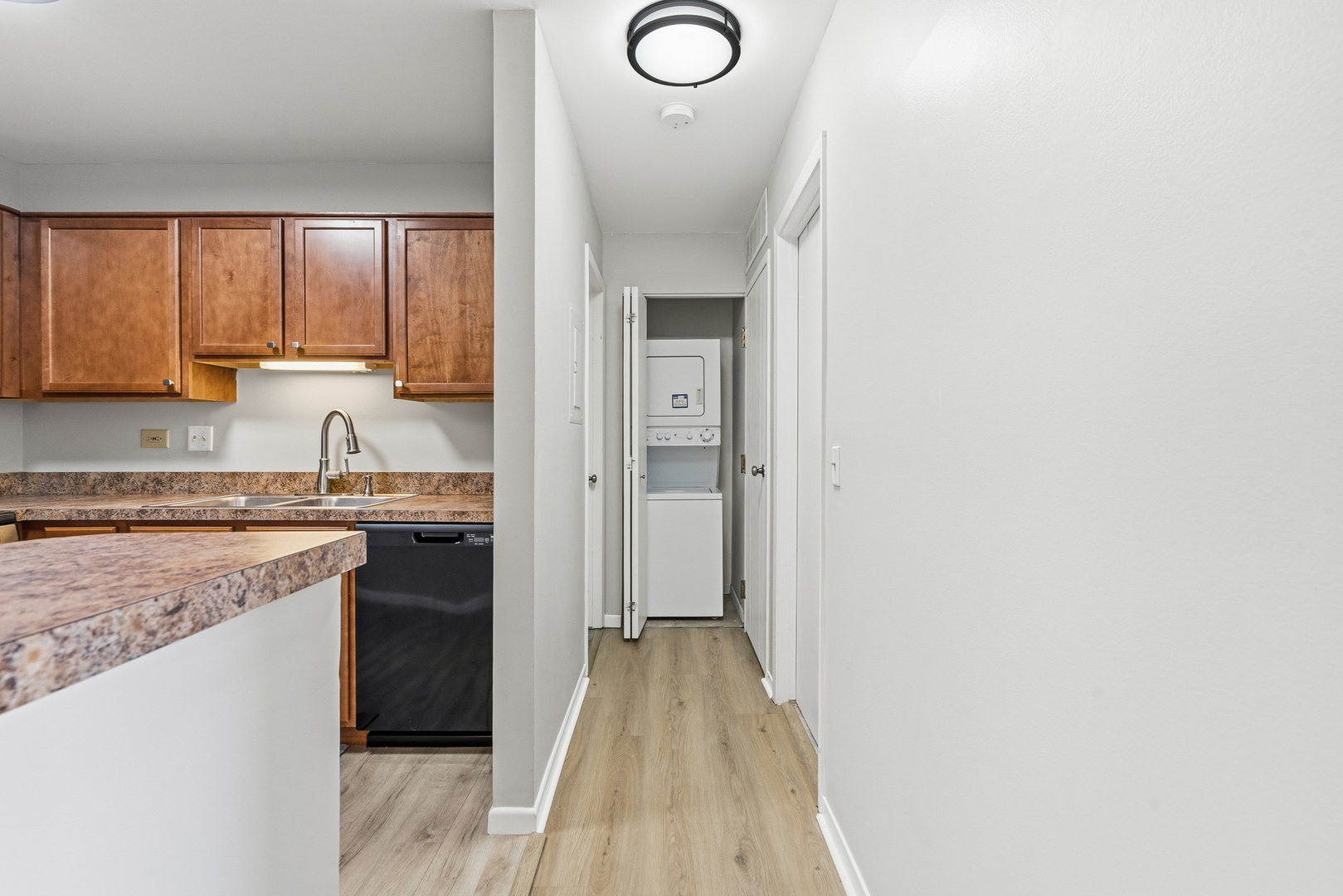 1312 Mc Dowell Road #204, Naperville, IL 60563