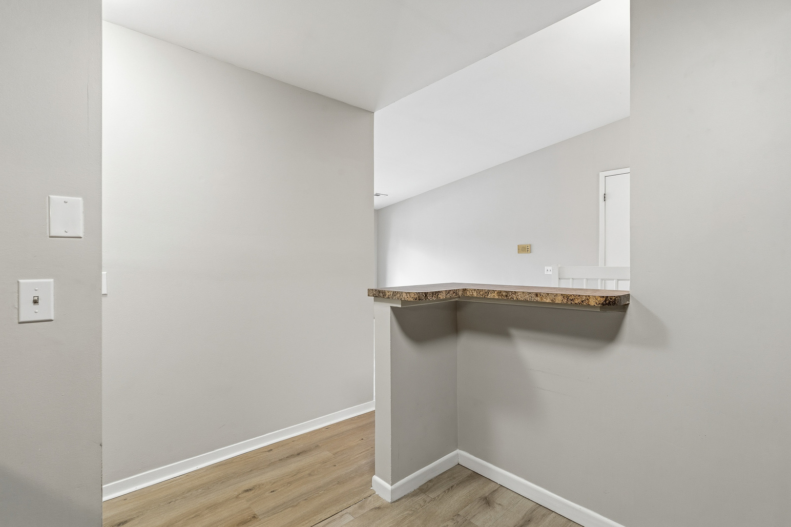 1312 Mc Dowell Road #204, Naperville, IL 60563