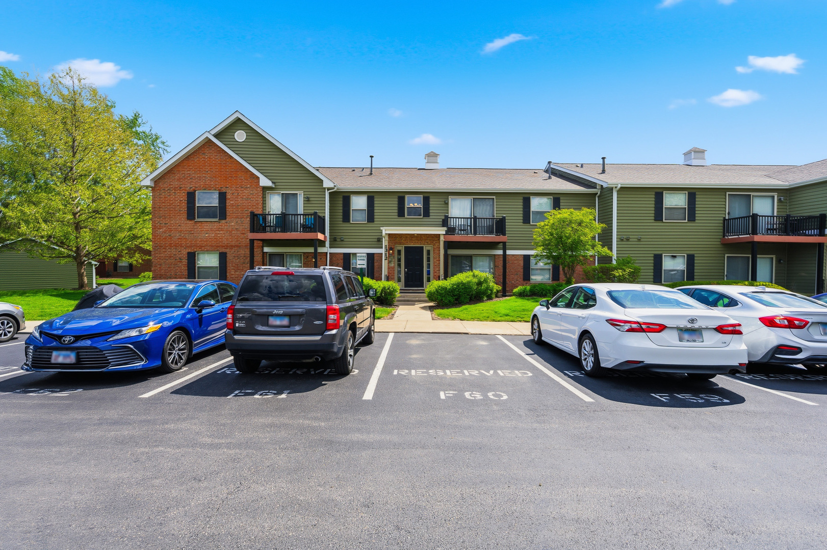 1312 Mc Dowell Road #204, Naperville, IL 60563