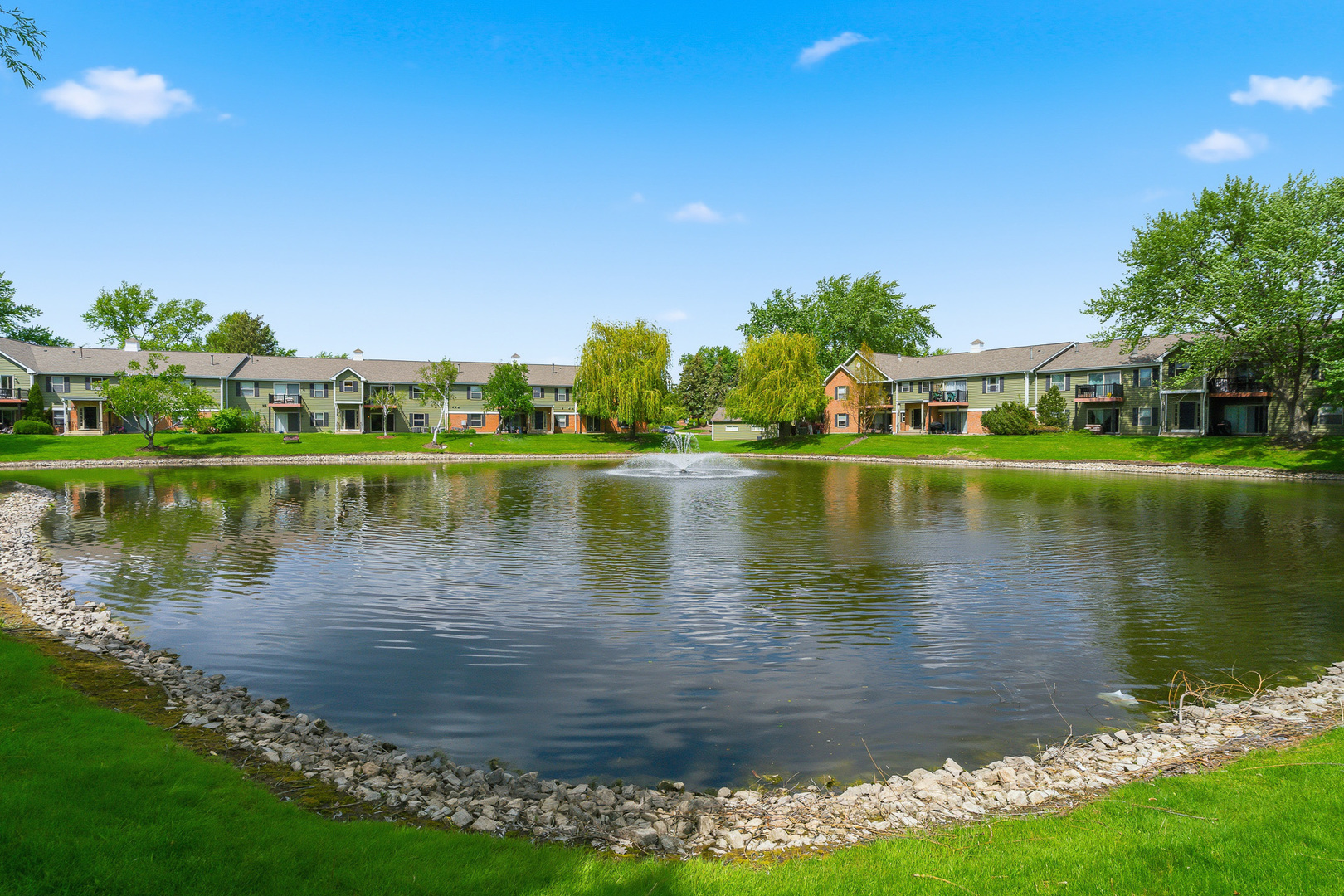 1312 Mc Dowell Road #204, Naperville, IL 60563