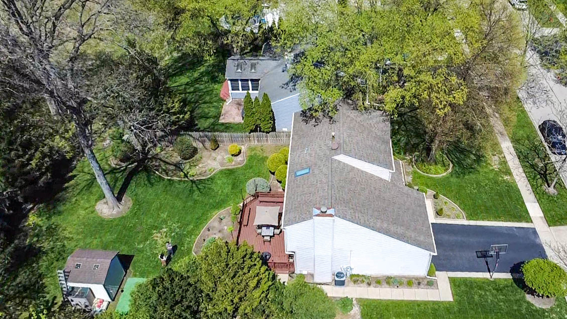 1320 Yellowstone Parkway, Algonquin, IL 60102