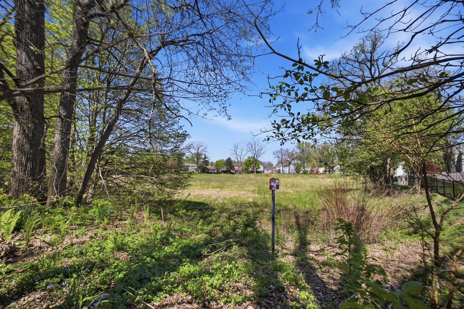 1320 Yellowstone Parkway, Algonquin, IL 60102
