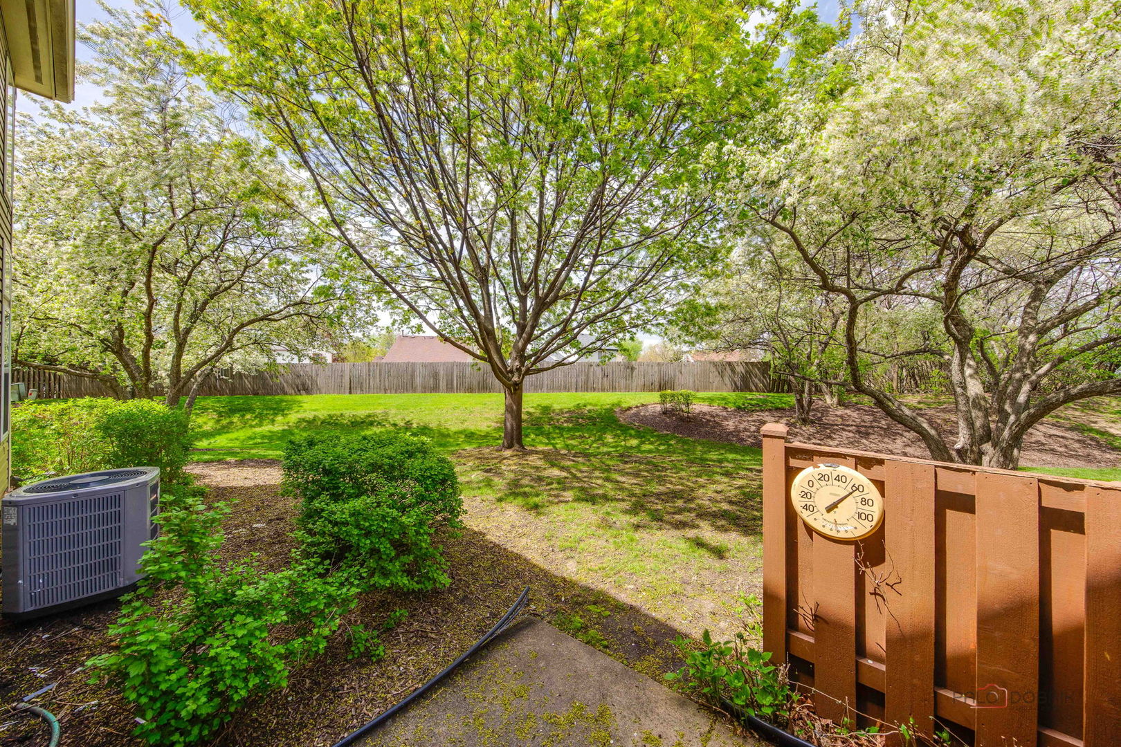 2944 Oak Court #2944, Schaumburg, IL 60193