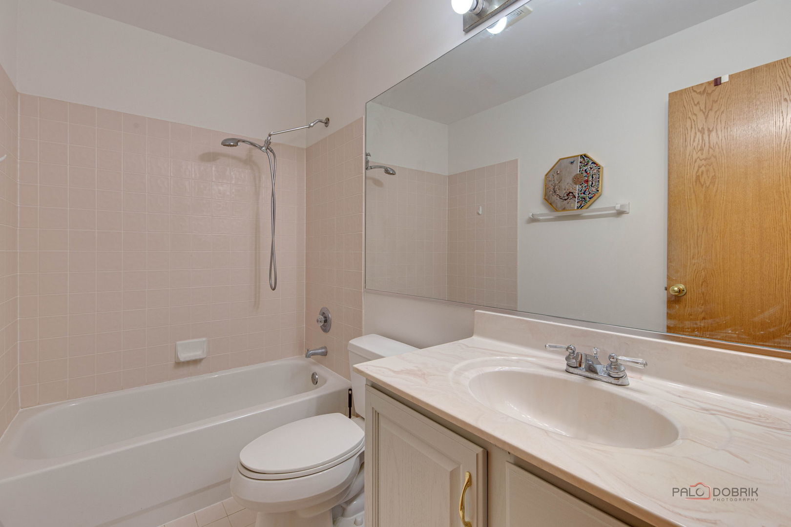 2944 Oak Court #2944, Schaumburg, IL 60193