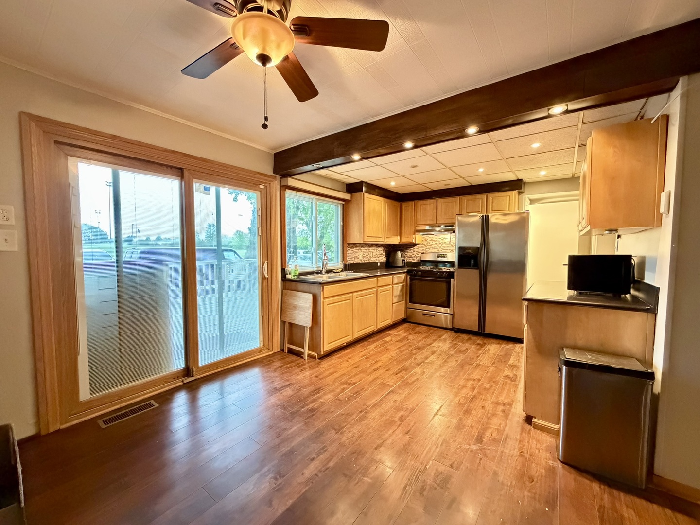 421 Standish Court, Bolingbrook, IL 60440
