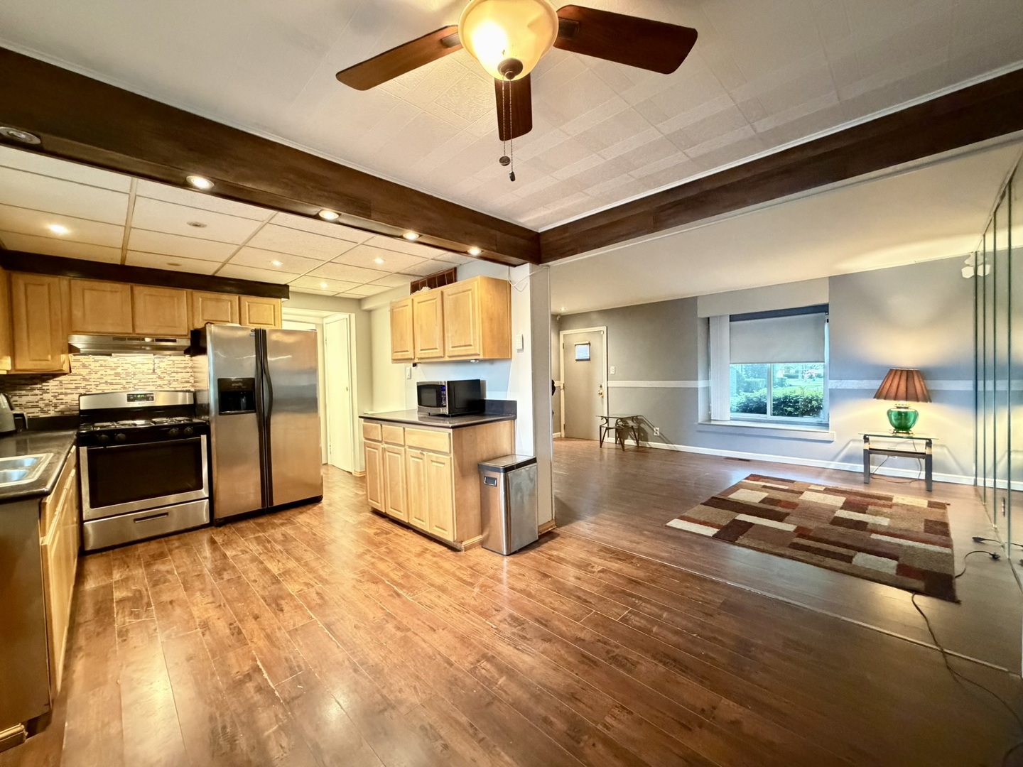 421 Standish Court, Bolingbrook, IL 60440