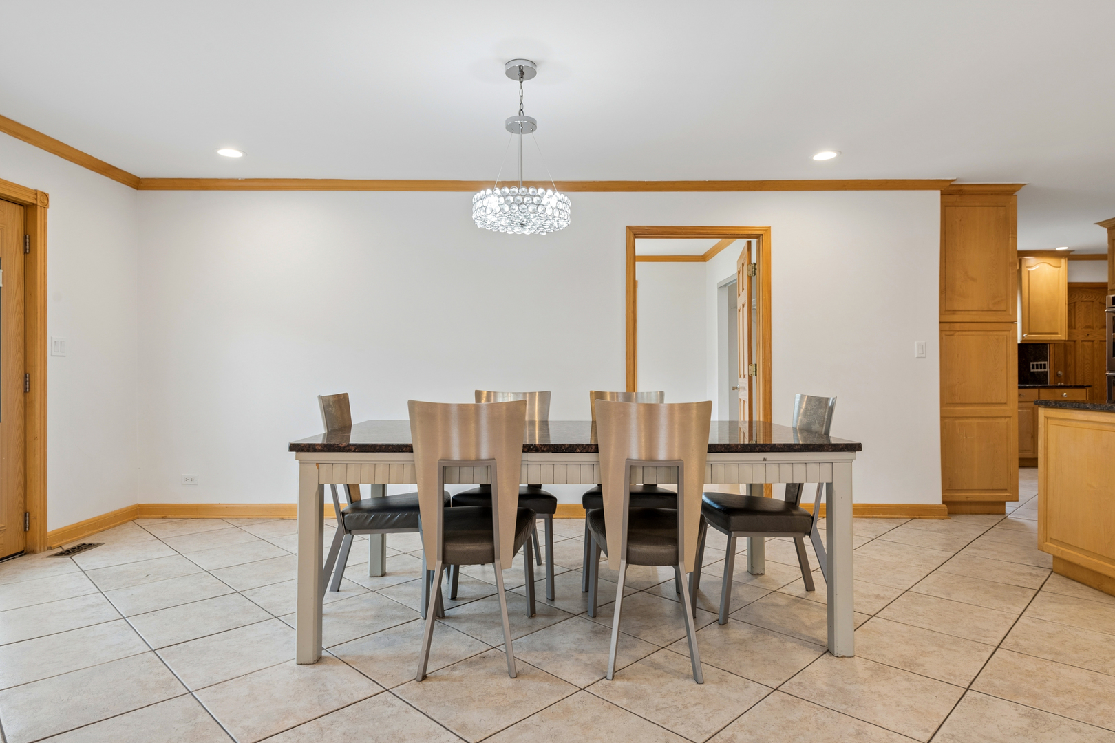 4405 N Redwood Drive, Norridge, IL 60706