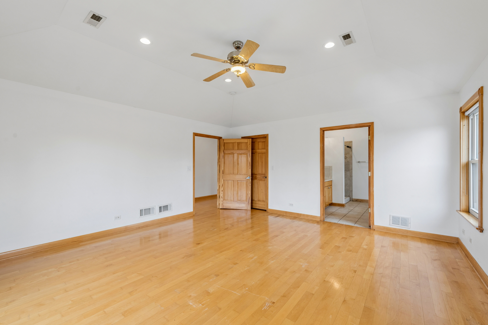 4405 N Redwood Drive, Norridge, IL 60706