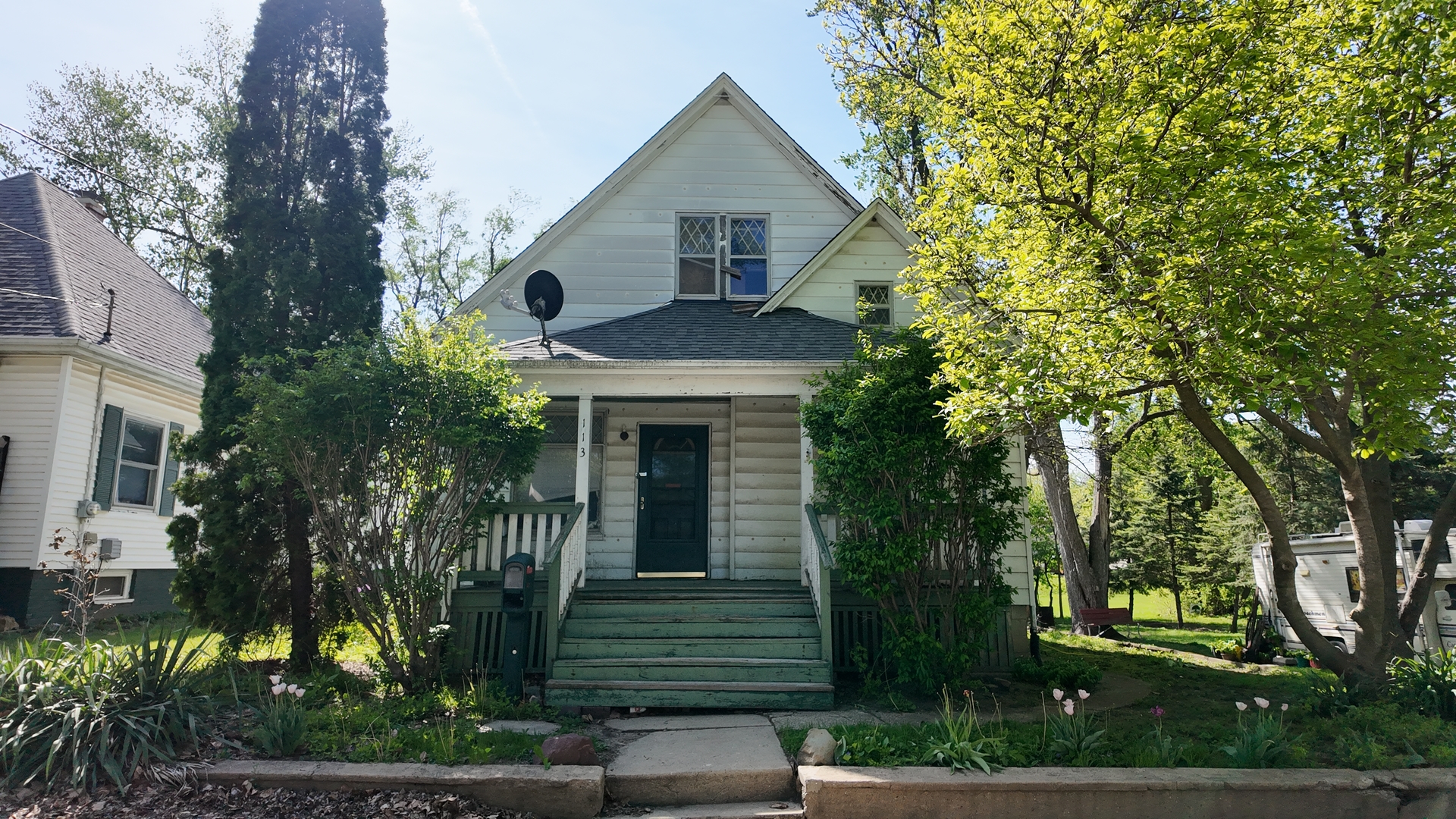 113 S Isabella Street, Clinton, IL 61727