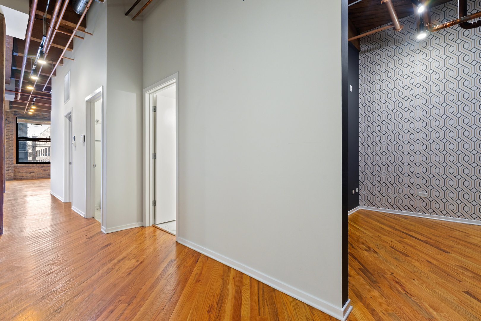 1040 W Adams Street #122, Chicago, IL 60607