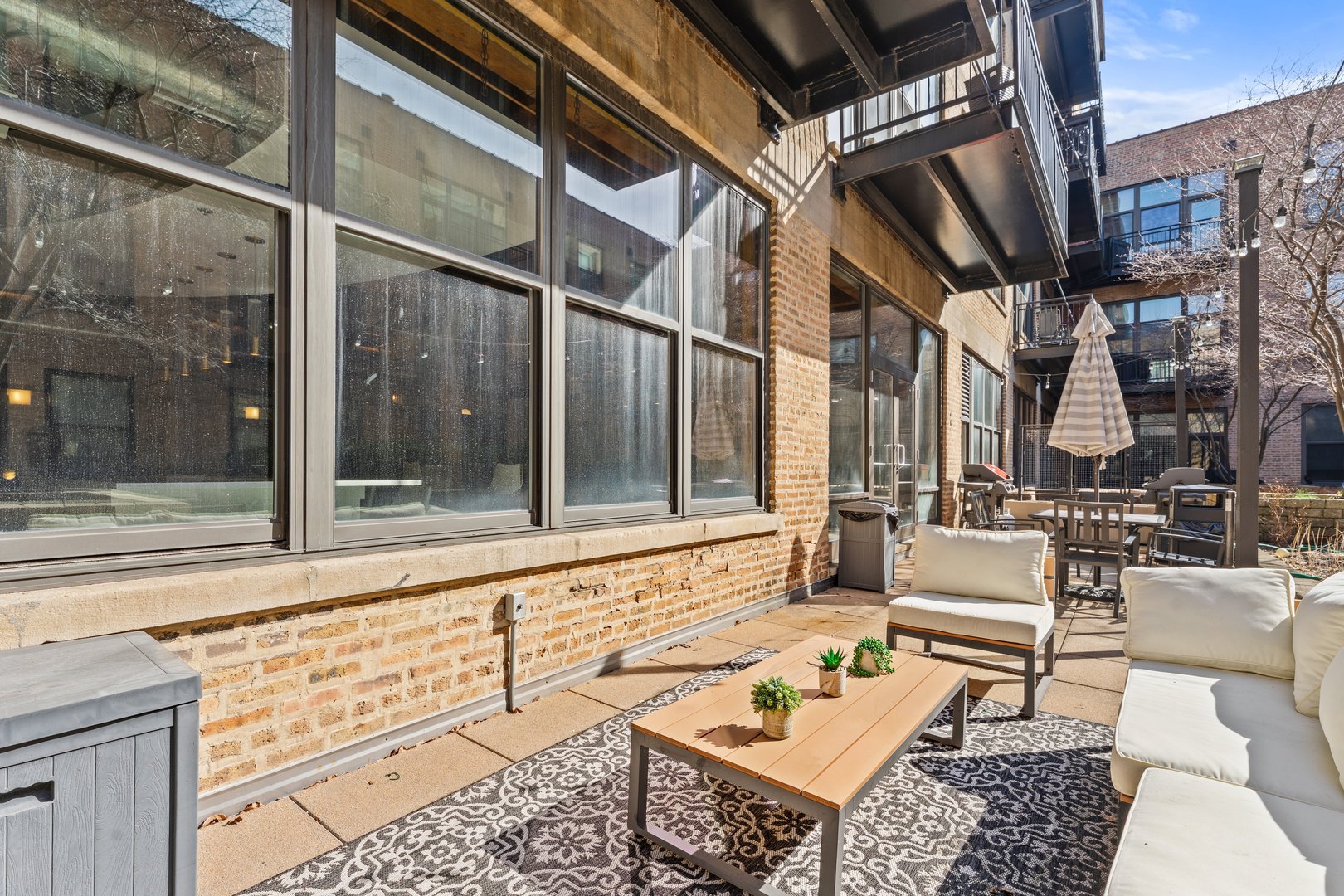 1040 W Adams Street #122, Chicago, IL 60607
