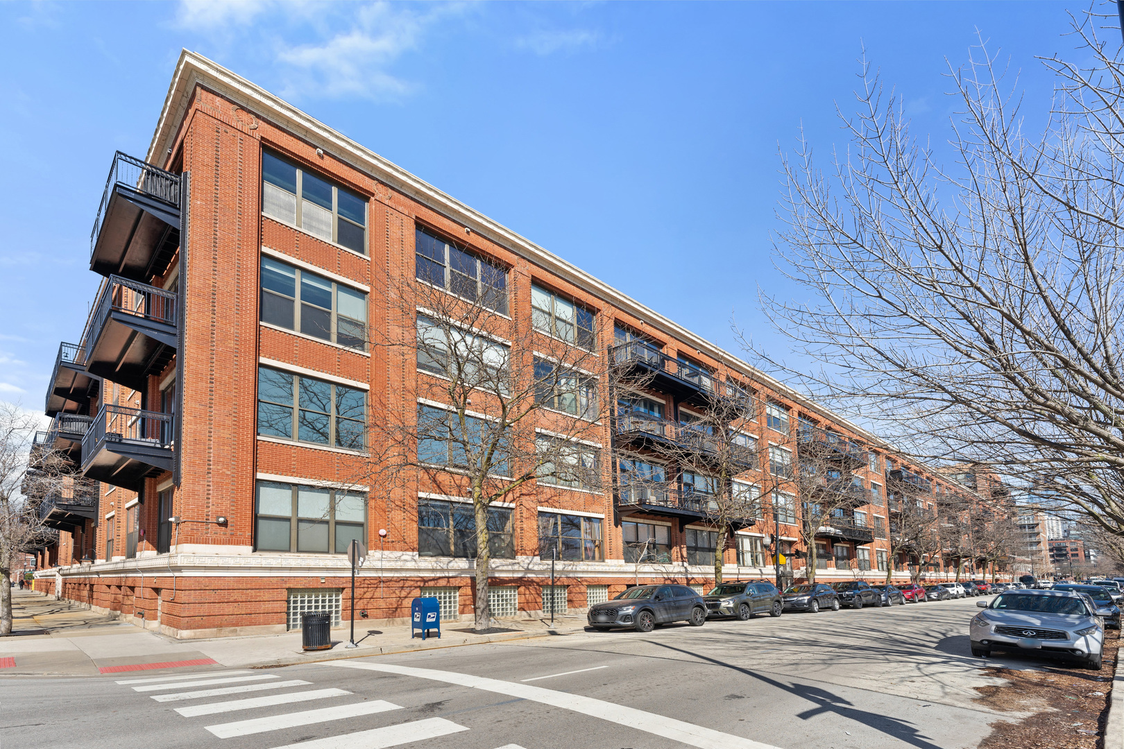 1040 W Adams Street #122, Chicago, IL 60607