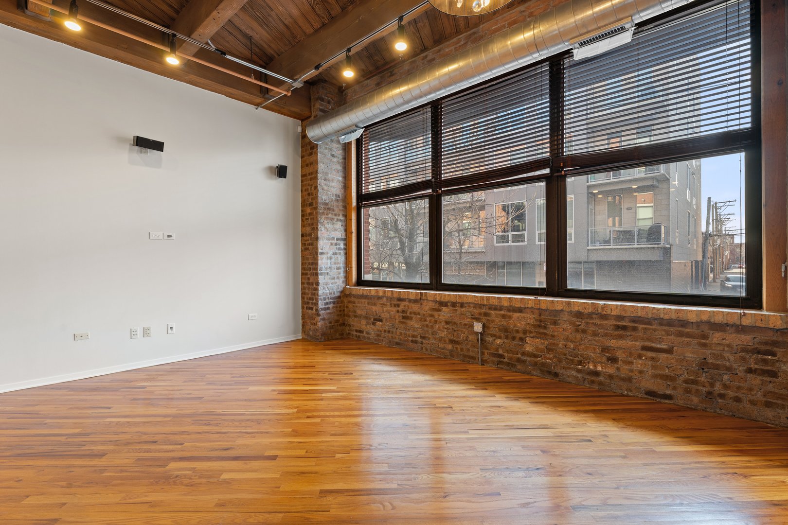 1040 W Adams Street #122, Chicago, IL 60607