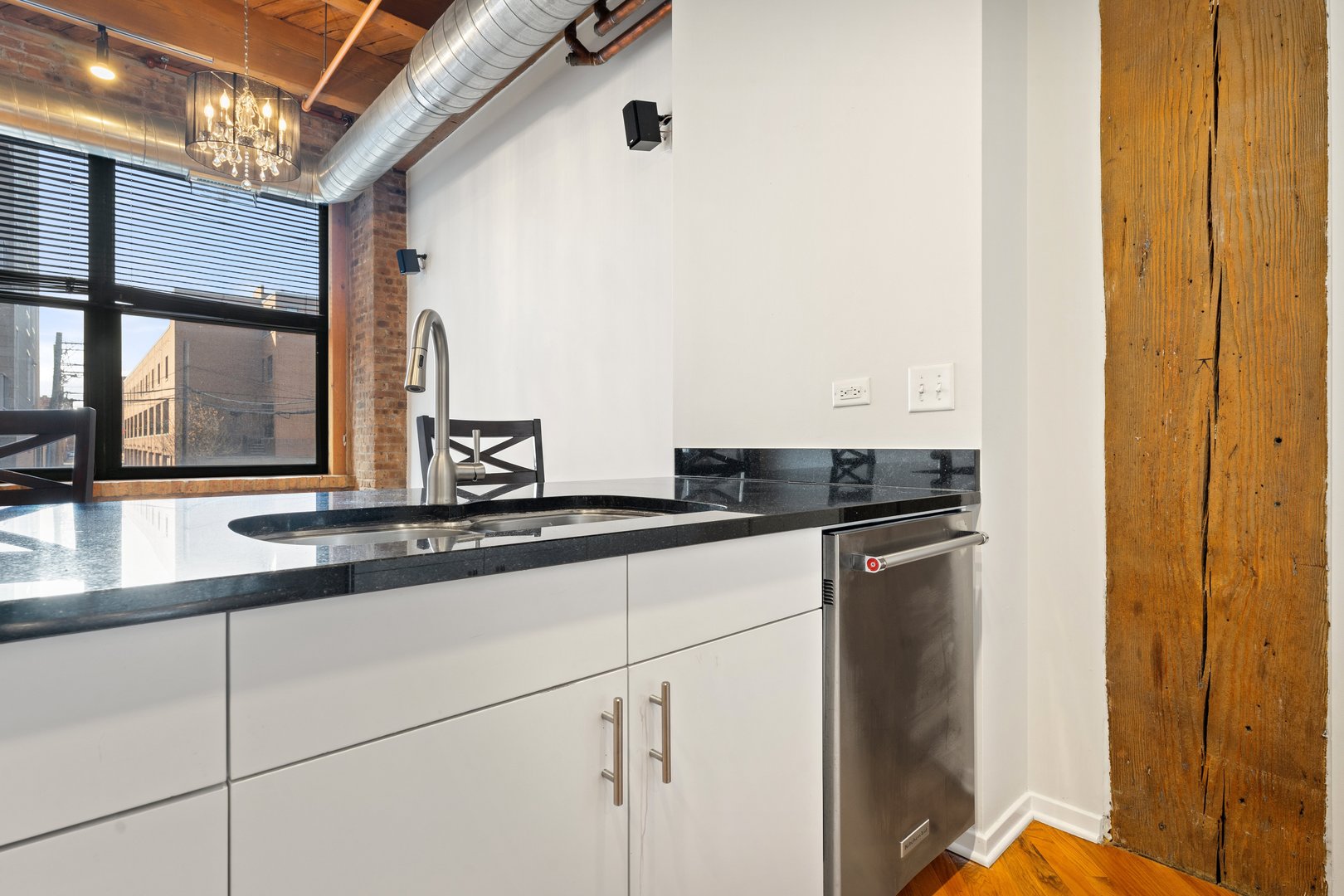1040 W Adams Street #122, Chicago, IL 60607