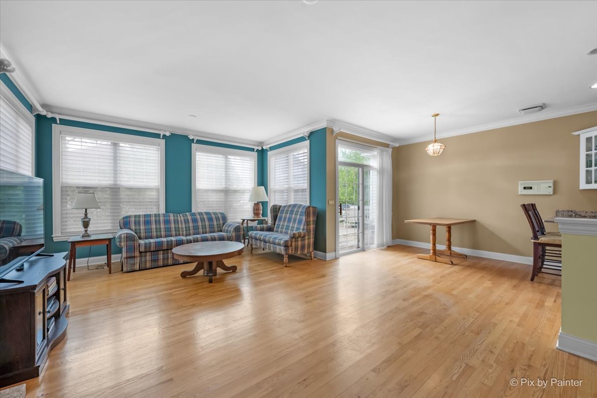 1624 Mansfield Drive, Aurora, IL 60502