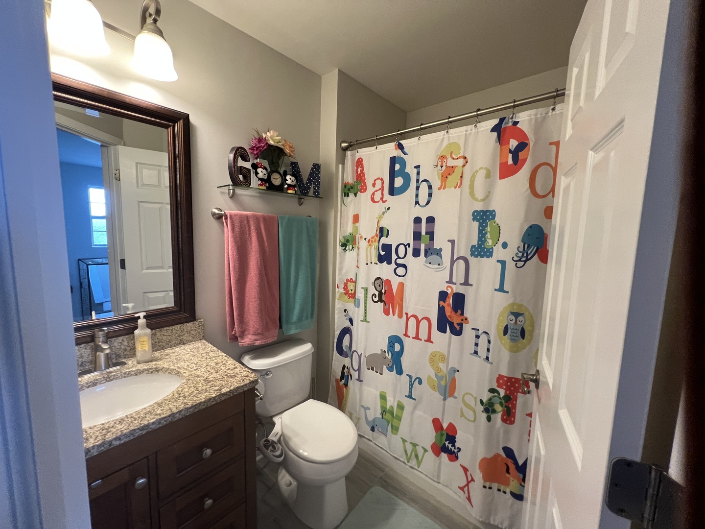 8537 Grove Street, Morton Grove, IL 60053
