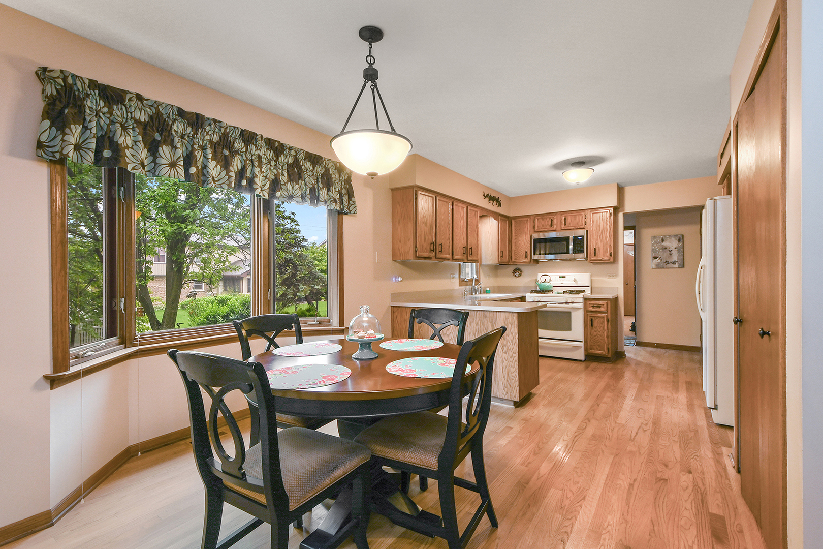 8255 W 138th Street, Orland Park, IL 60462