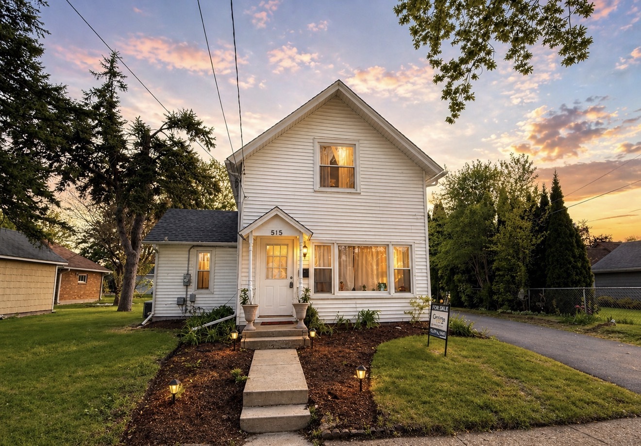 515 Oak Street, Elgin, IL 60123