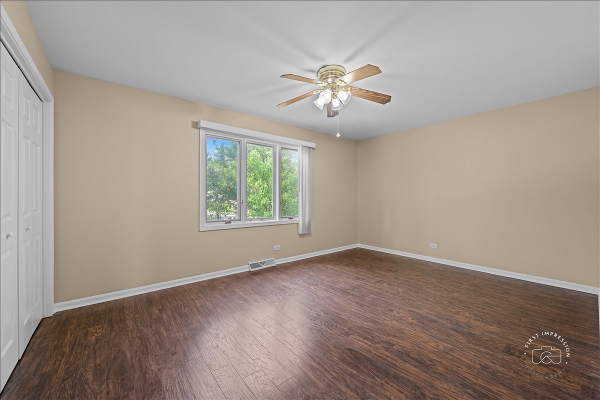 751 Monticello Drive, Naperville, IL 60563