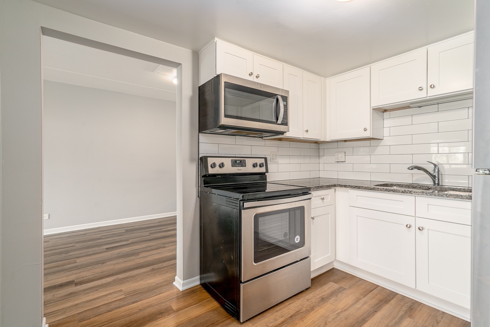 315 W Kimbell Avenue #01, Elmhurst, IL 60126