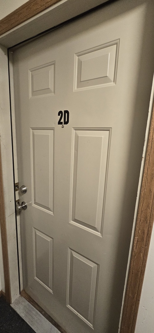 1347 Cunat Court #2D, Lake In The Hills, IL 60156