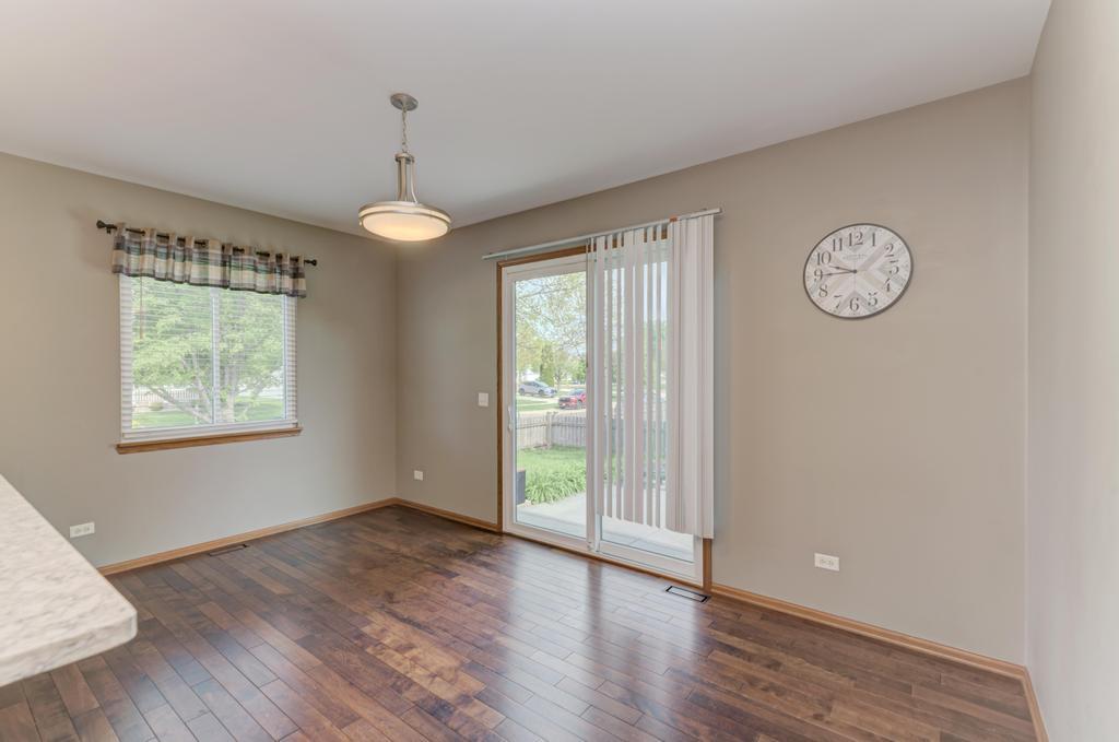6415 Valley Ridge Drive, Plainfield, IL 60586