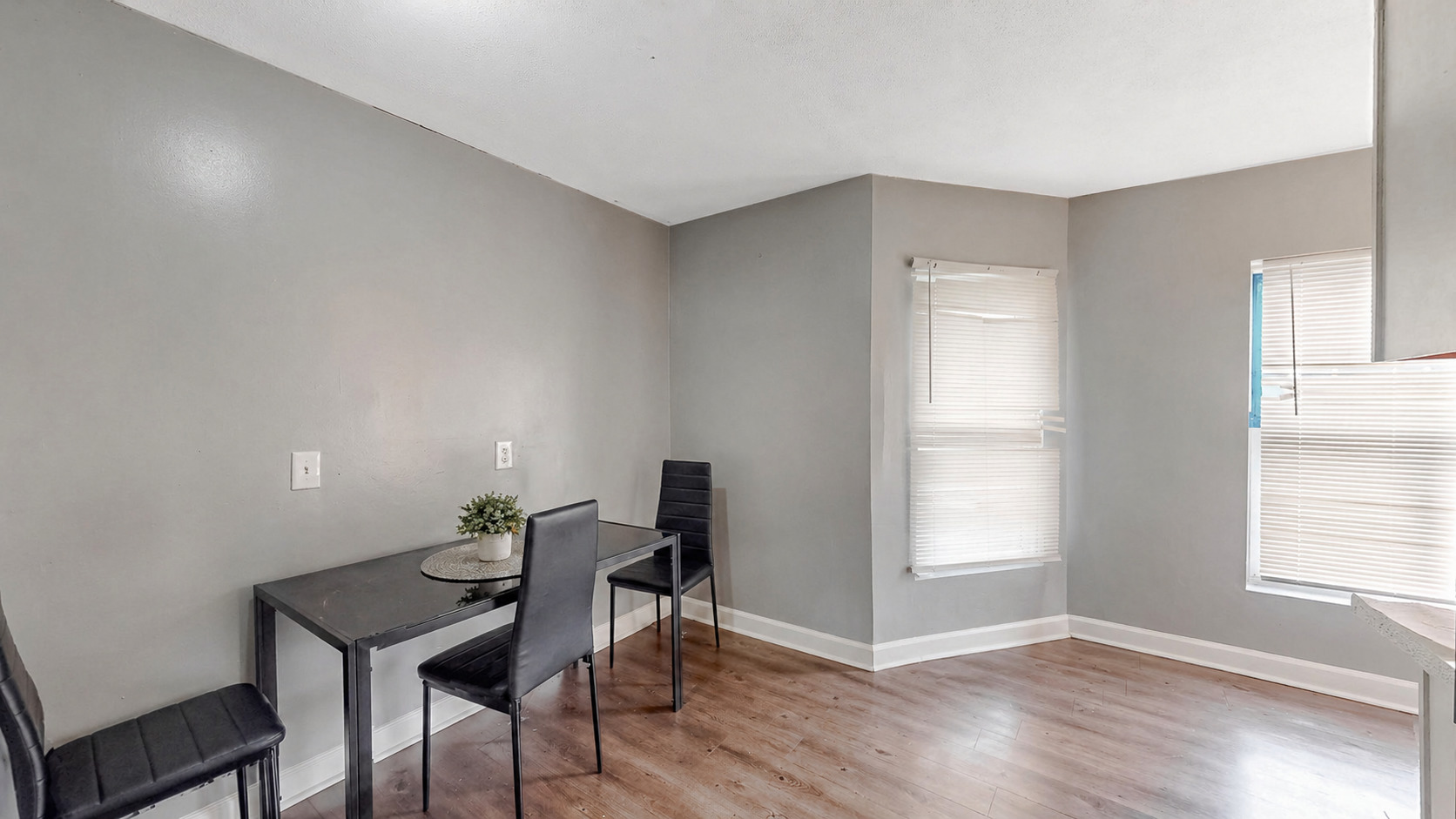 221 N Hickory Street, Joliet, IL 60435