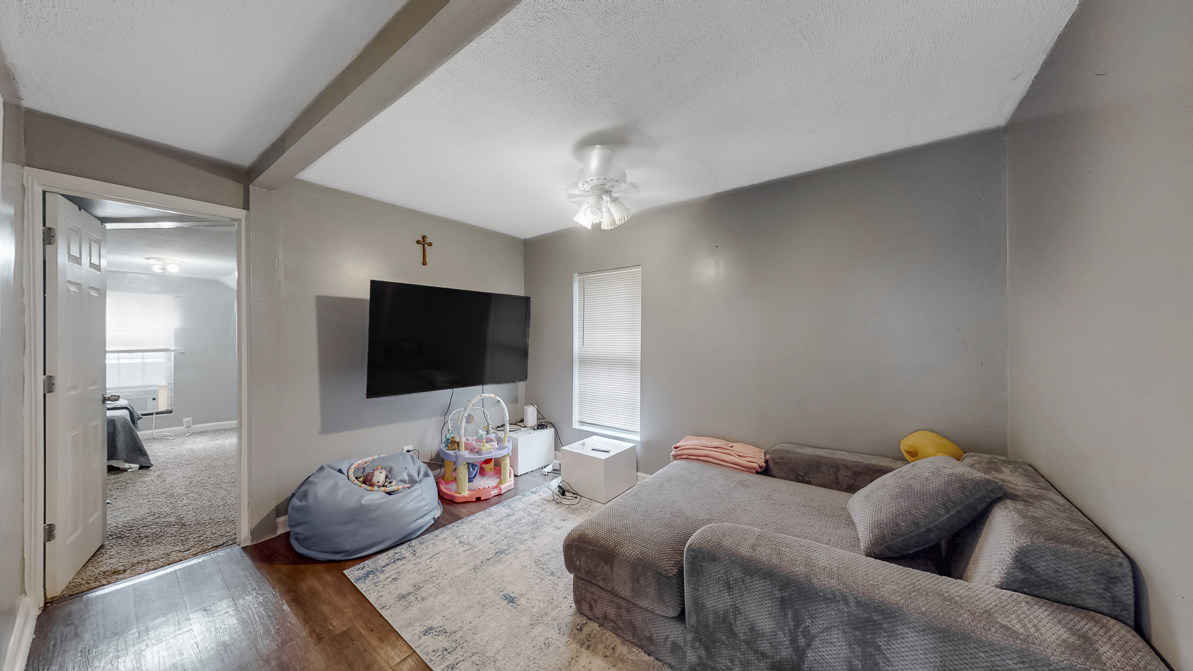221 N Hickory Street, Joliet, IL 60435