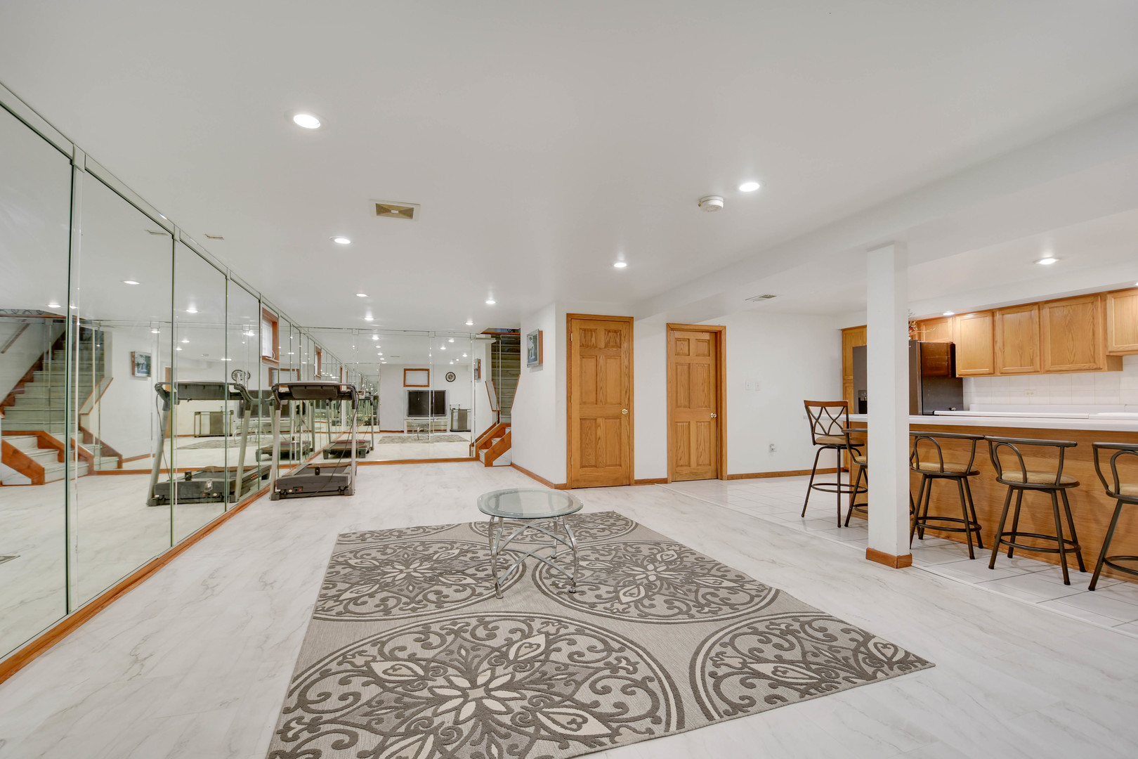 14650 Lamon Avenue, Midlothian, IL 60445