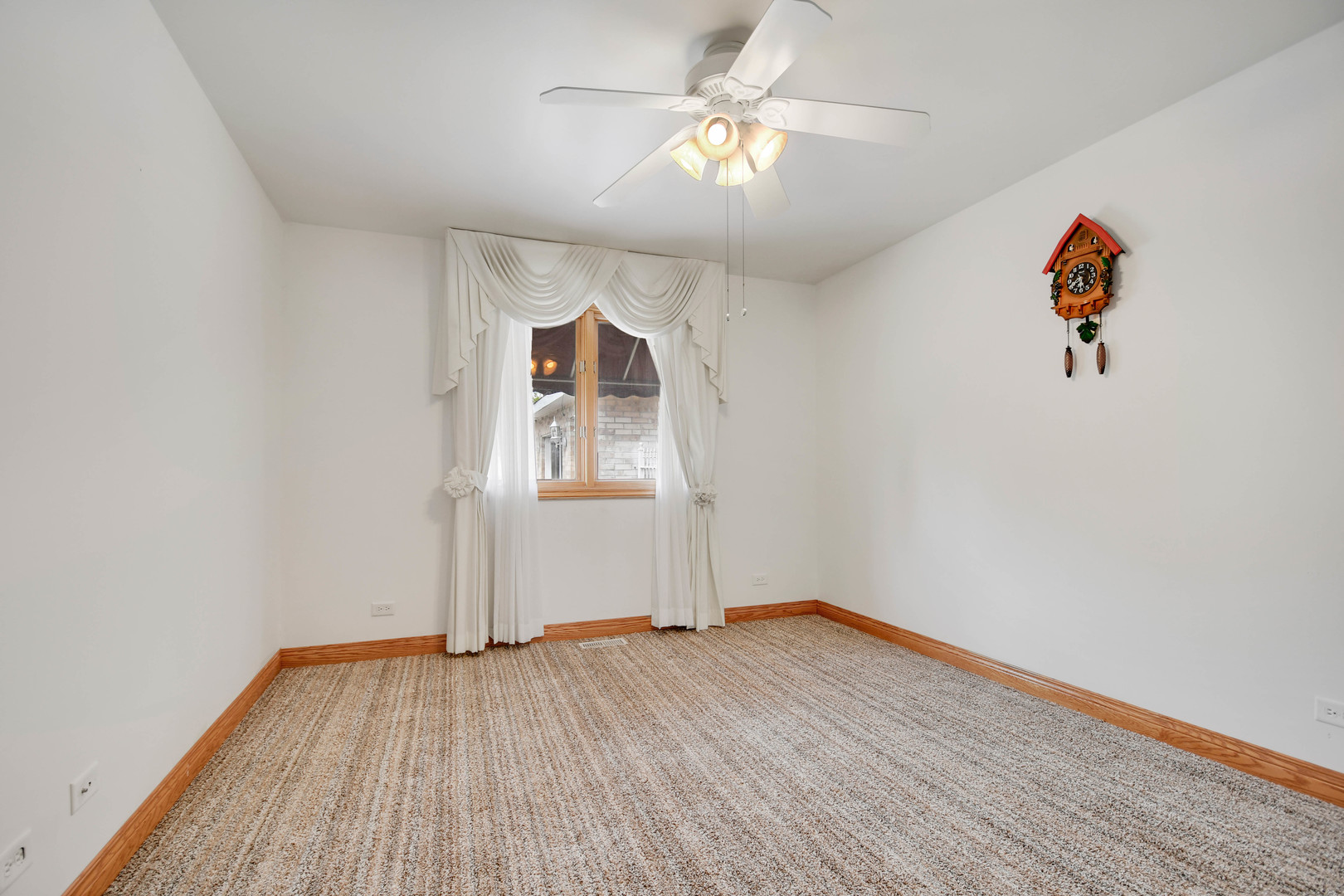 14650 Lamon Avenue, Midlothian, IL 60445