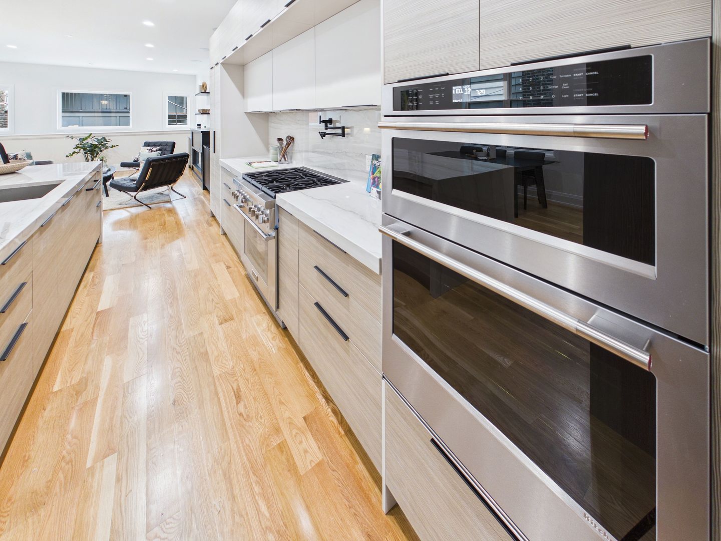 2638 W Superior Street, Chicago, IL 60612