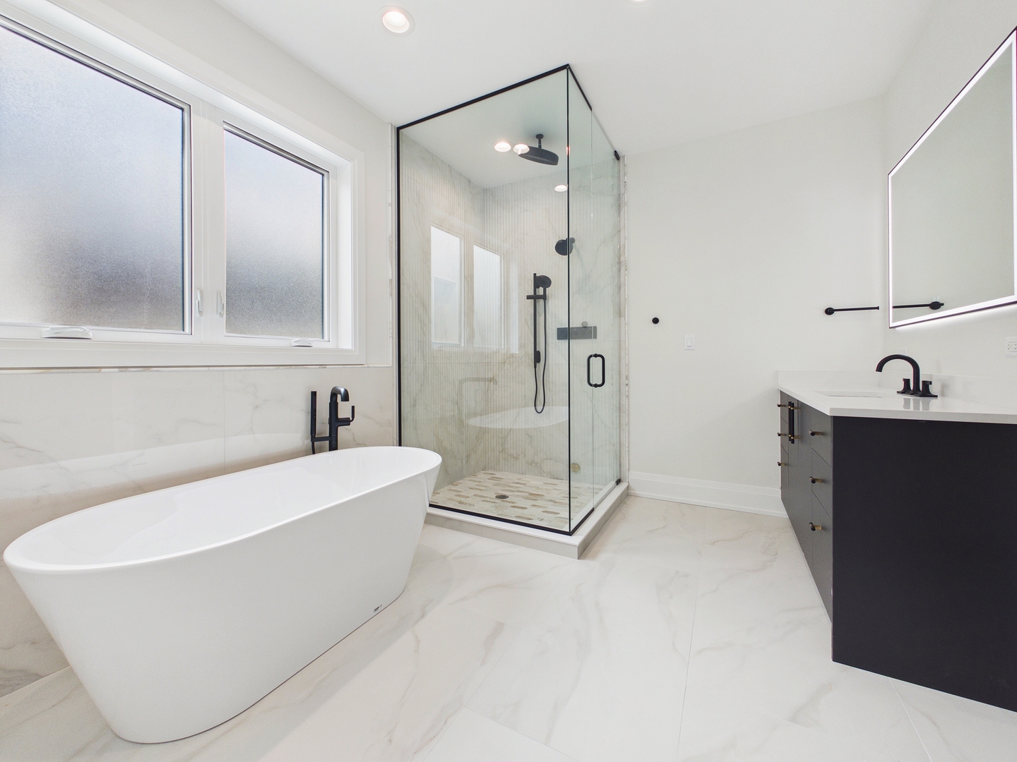 2638 W Superior Street, Chicago, IL 60612