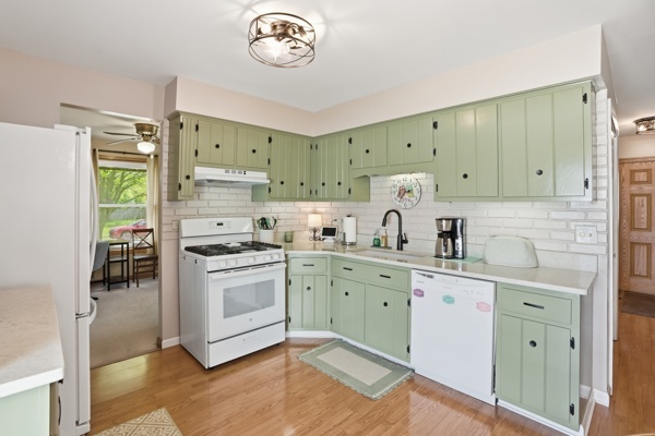 549 Willow Lane, Beecher, IL 60401