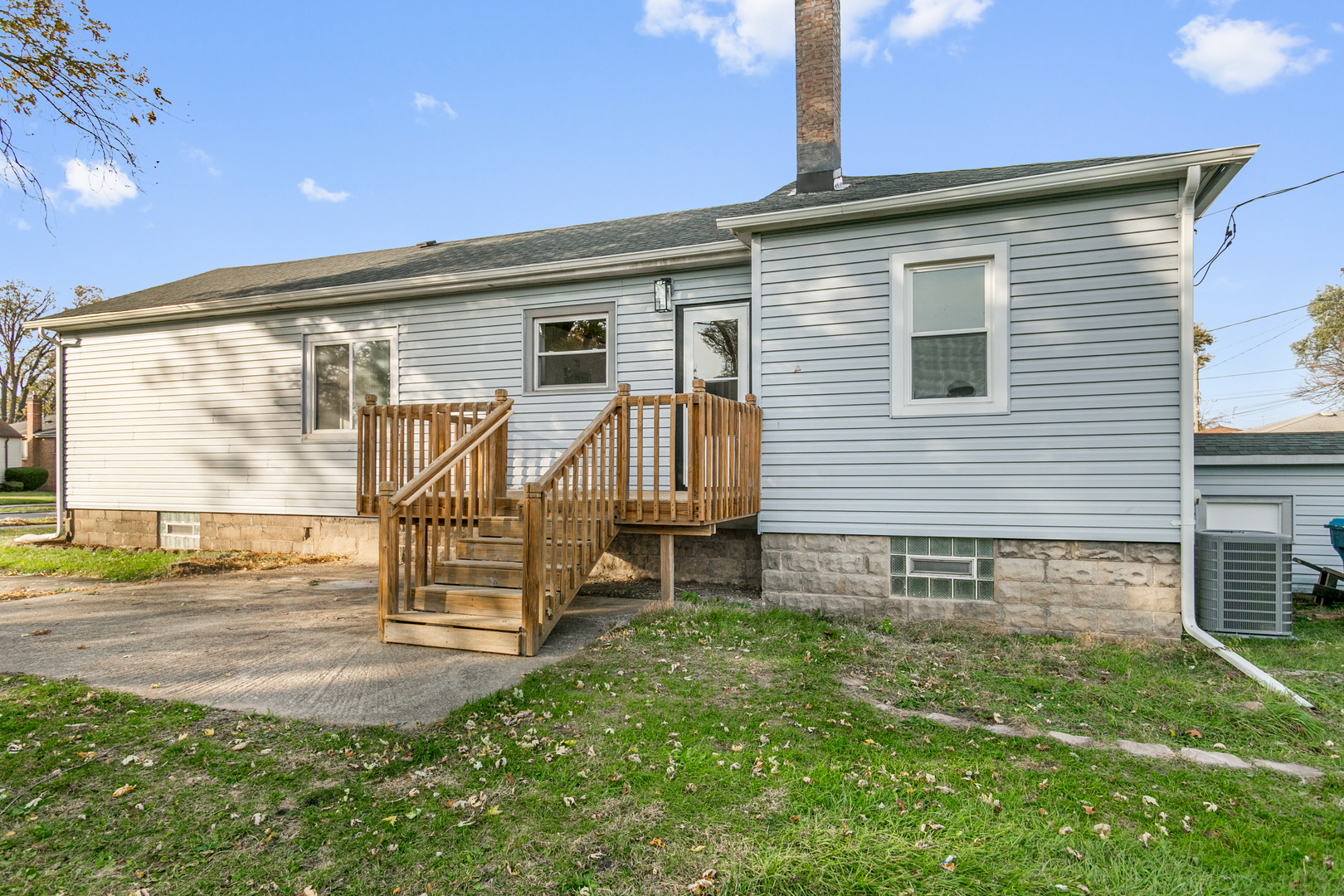 505 Greenbay Avenue, Calumet City, IL 60409