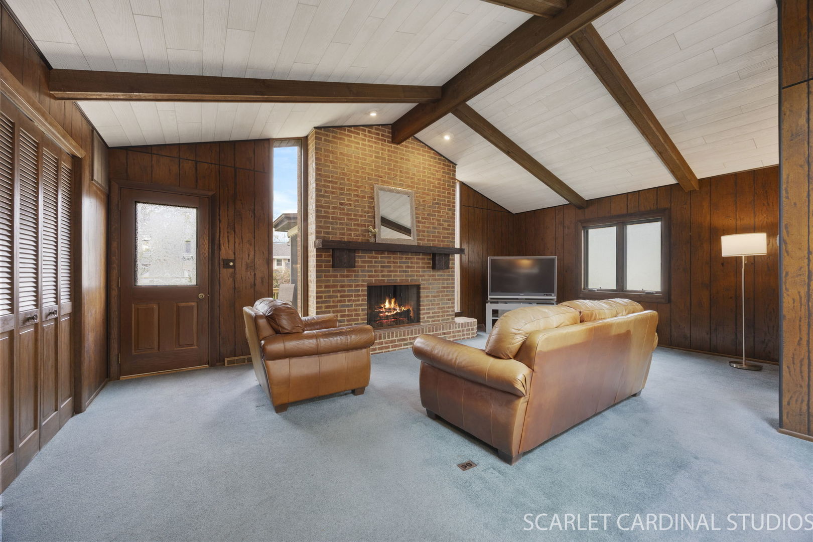 826 S Villa Avenue, Villa Park, IL 60181