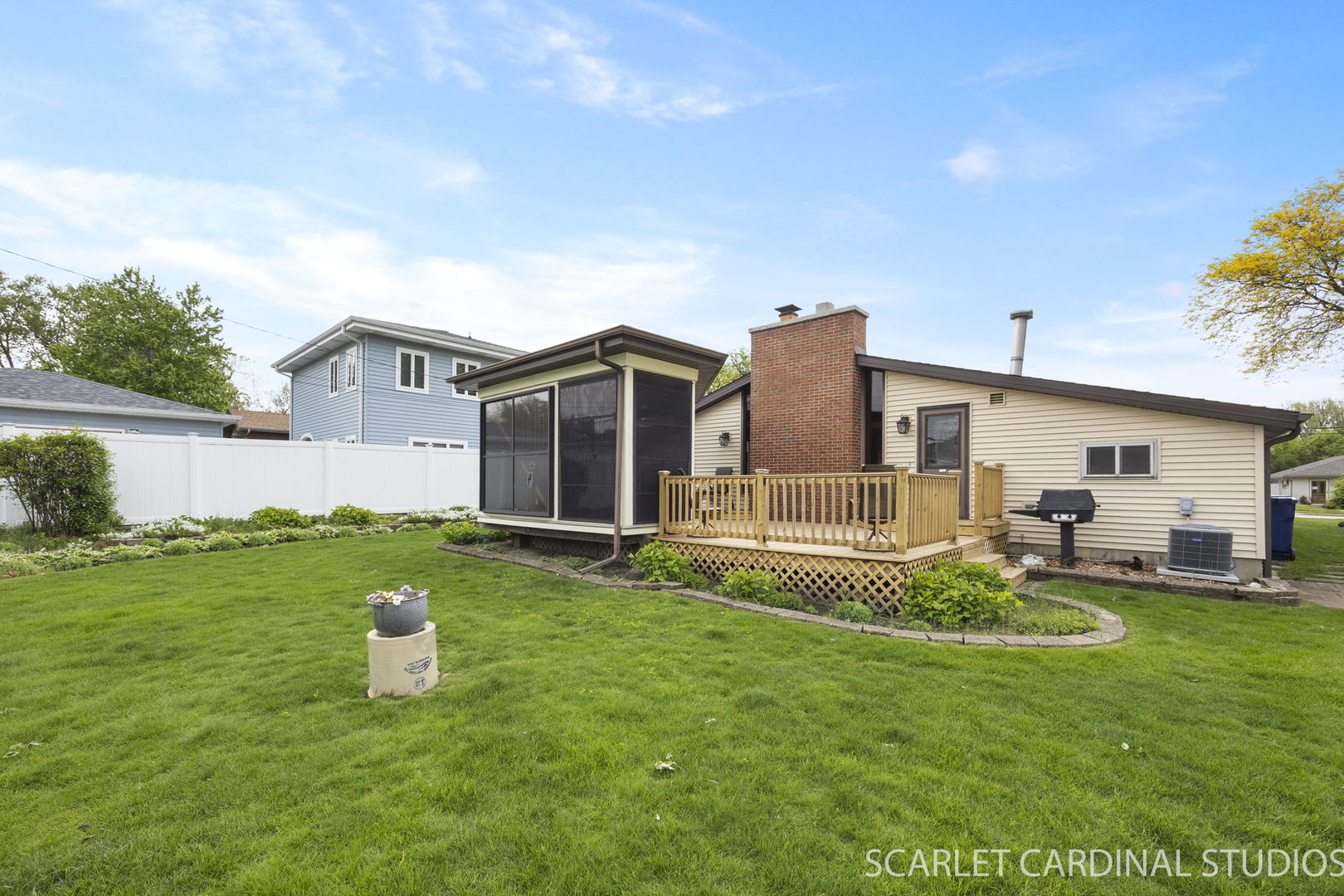 826 S Villa Avenue, Villa Park, IL 60181