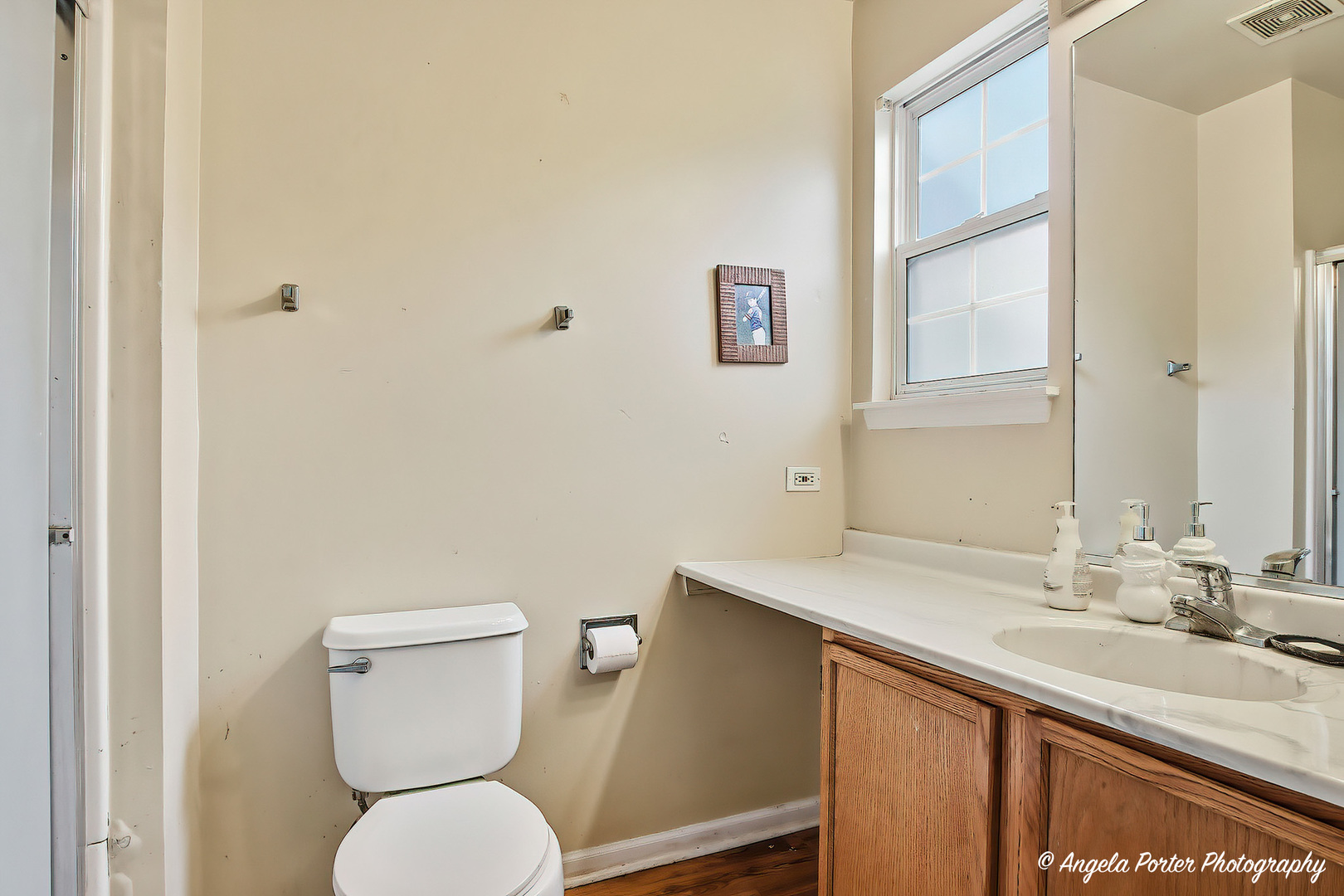1152 N Red Oak Circle #1, Round Lake Beach, IL 60073