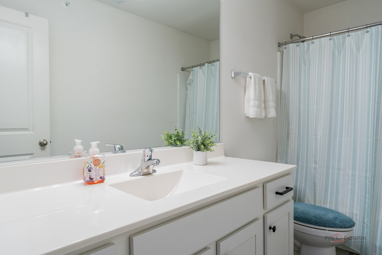 34171 N Partridge Lane, Gurnee, IL 60031