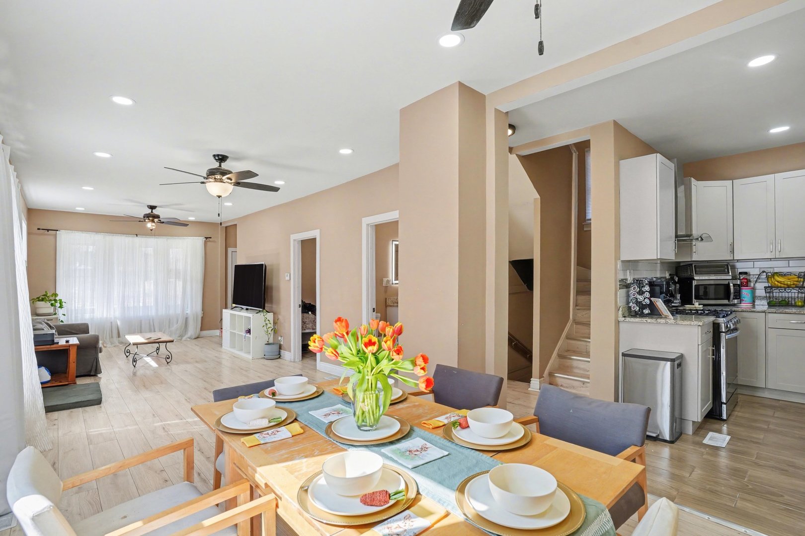 11315 S Stewart Avenue, Chicago, IL 60628