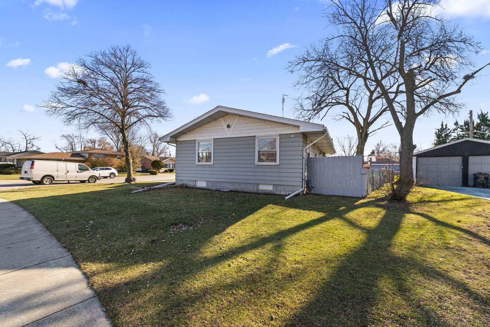 16426 Shirley Court, South Holland, IL 60473