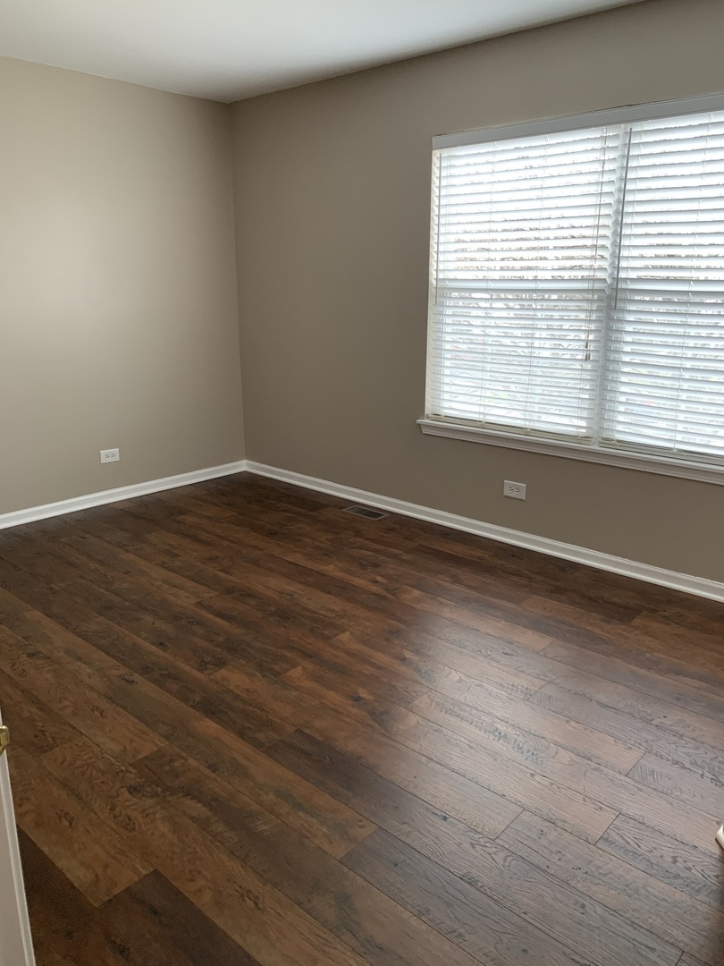 2454 Frost Drive #2454, Aurora, IL 60503