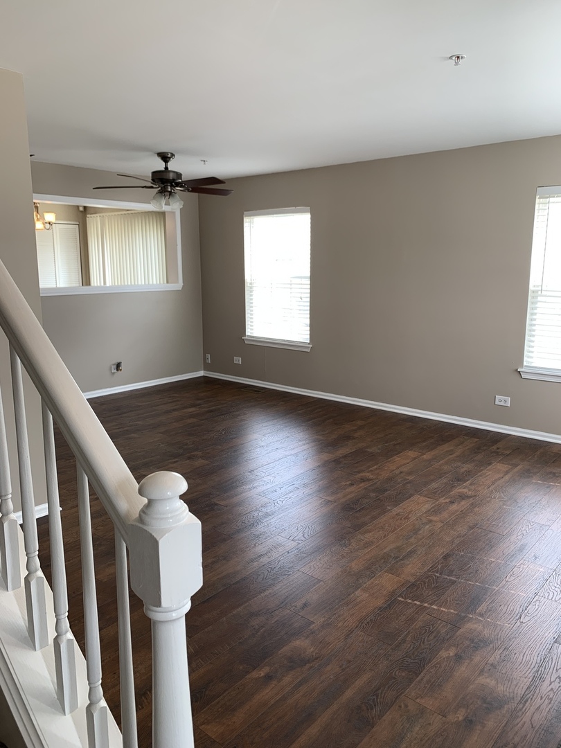 2454 Frost Drive #2454, Aurora, IL 60503
