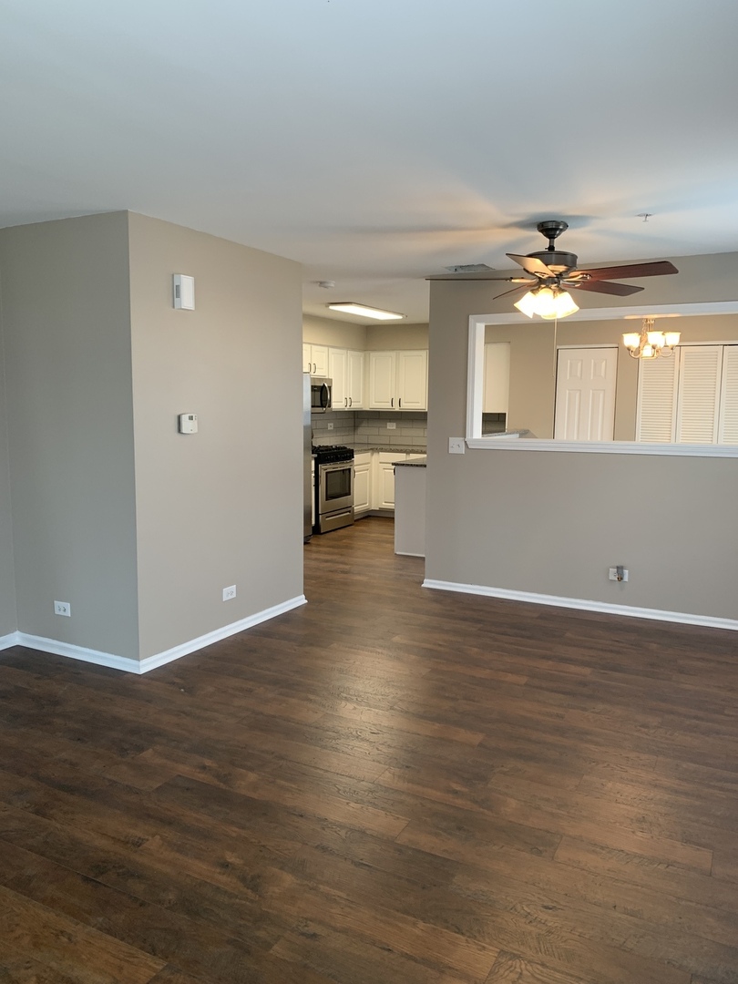 2454 Frost Drive #2454, Aurora, IL 60503