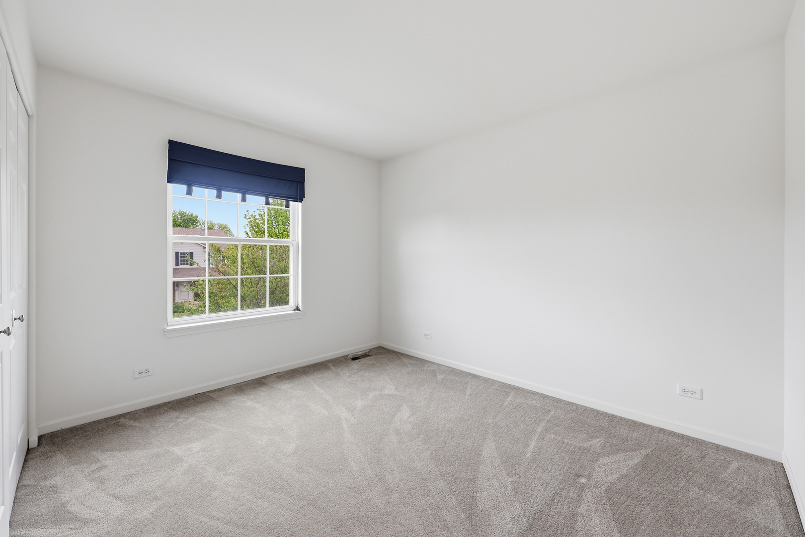 3328 Chase Lane, Elgin, IL 60124