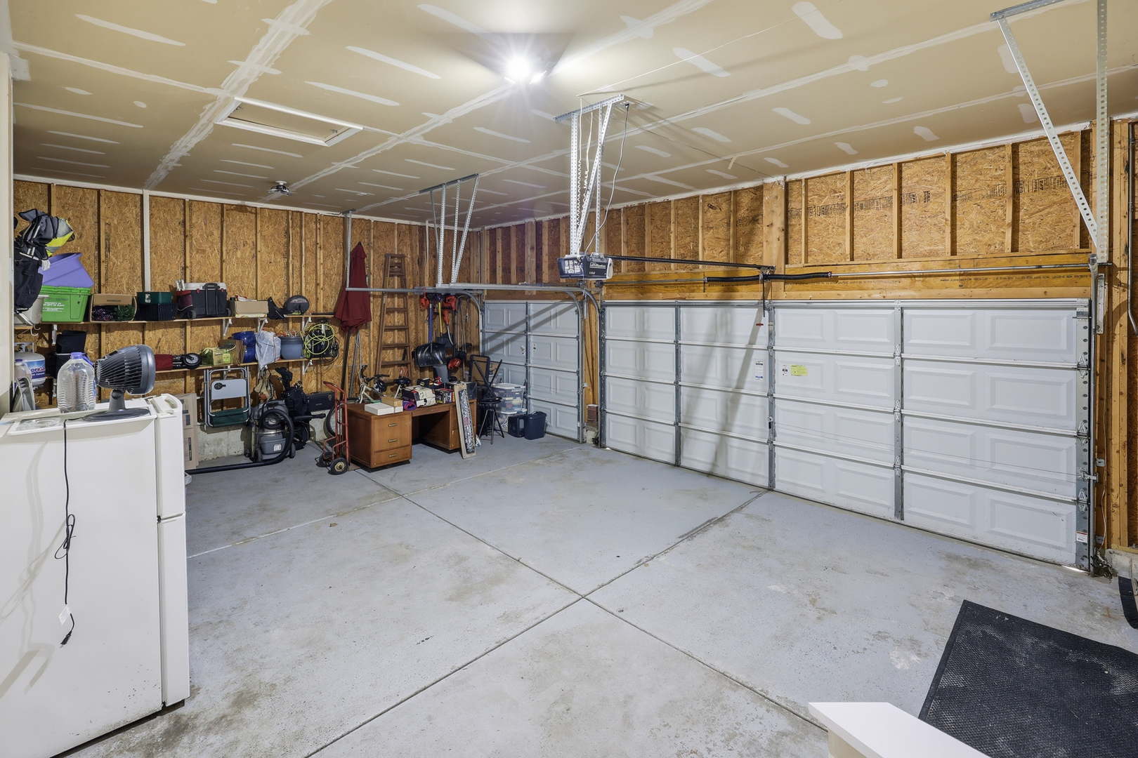 3328 Chase Lane, Elgin, IL 60124