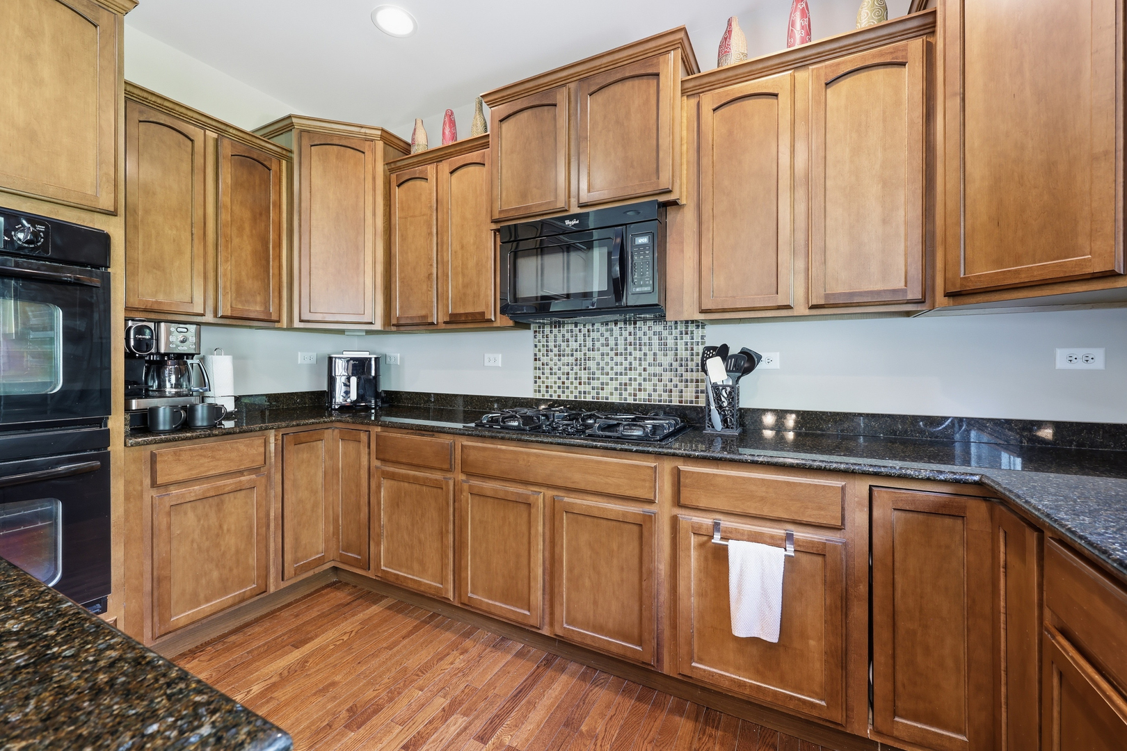 3328 Chase Lane, Elgin, IL 60124