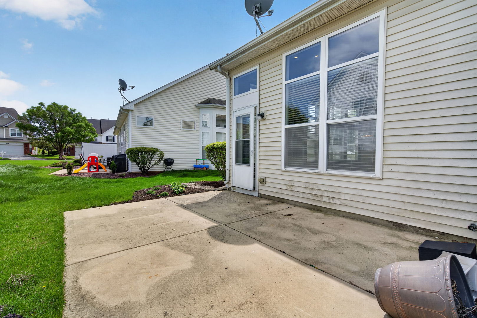 8035 Harrier Avenue, Joliet, IL 60431